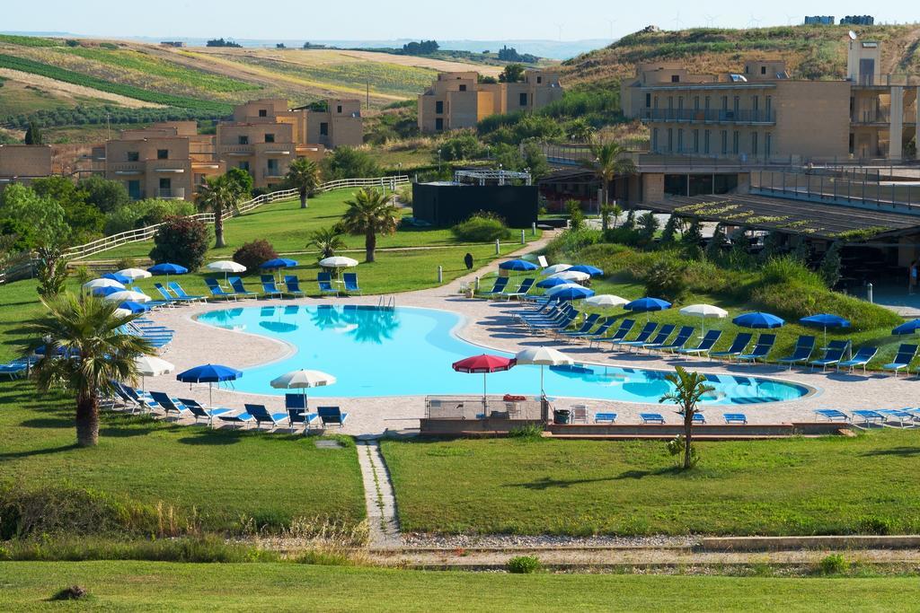 Menfi Beach Resort エクステリア 写真